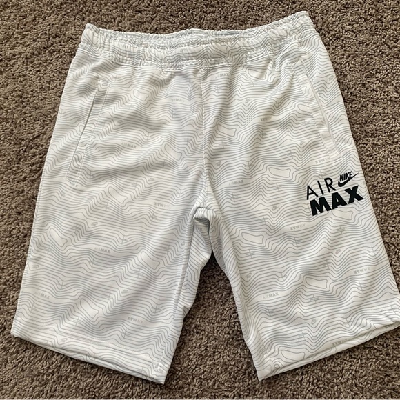 Nike Air Max All Over Print Shorts DO7243-100 White Men's New White Grey